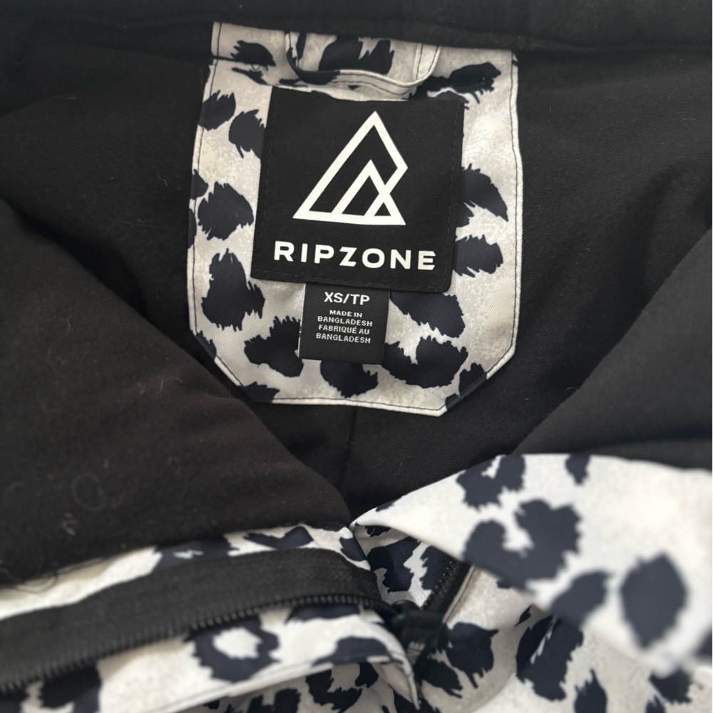 Ripzone Leopard Print Snow/Ski Pants - Picture 6 of 6